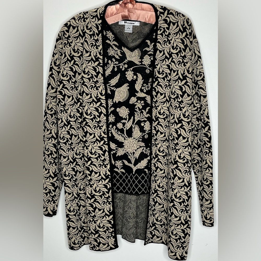 Nygard Collection Black and Hold Metallic Women's Sweater Set